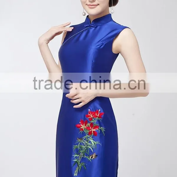 Beautiful Fashion Embroidered Dress Handmade Embroidery Design in Suzhou in Hot Selling