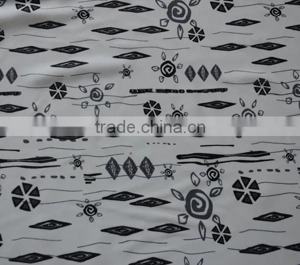 Customize-made Classic Printed Fashion Chiffon Fabric for Lady Dress photo-2