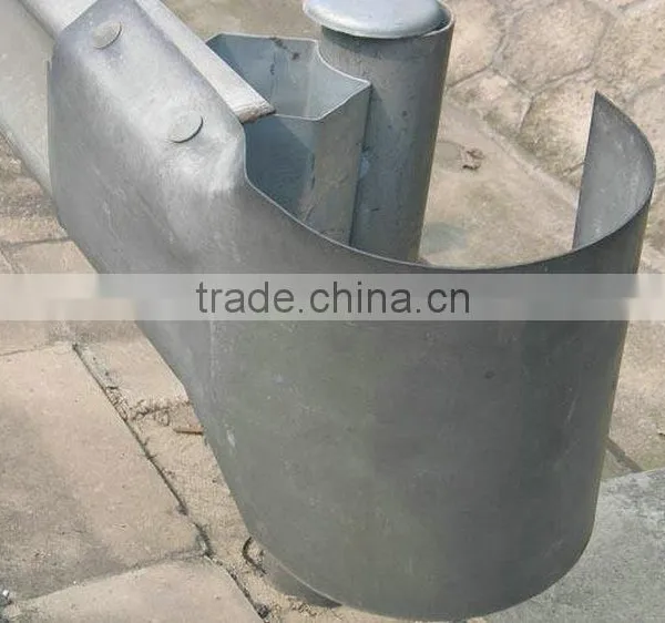 Blue and Green Color Low Price High Quality Galvanized Guardrail for Sale photo-6