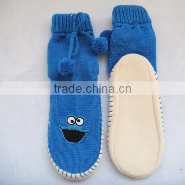 Kids Cute Pompom Warm Floor Shoes Sock for Winter photo-3