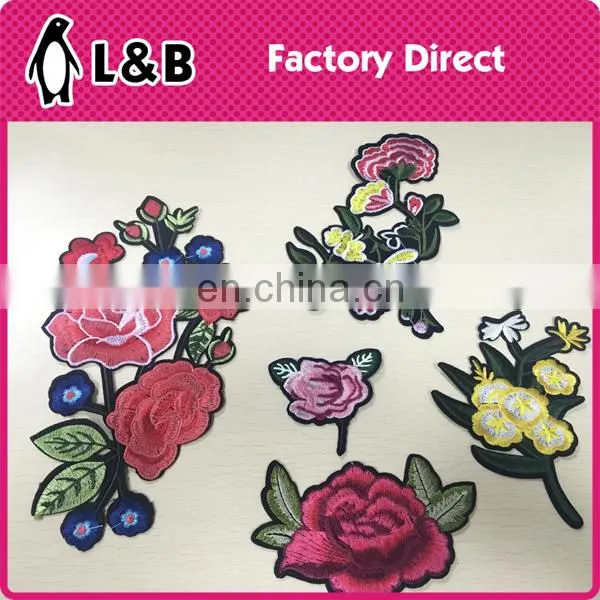 Embroidery Iron on Patches Designs 2017 Patches Applique Wholesale Custom Embroidery Patch Butterfly photo-4