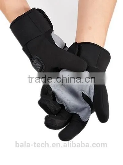 Heated Gloves and Socks photo-2