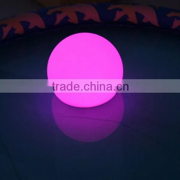 Colorful Rechargeable PE Plastic IP68 Remote Control Swimming Pool Ball photo-6
