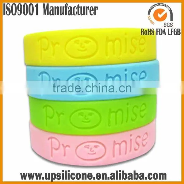 Manufacturer of Bulk Cheap Silicone Wristbands Silicone Bracelet photo-3
