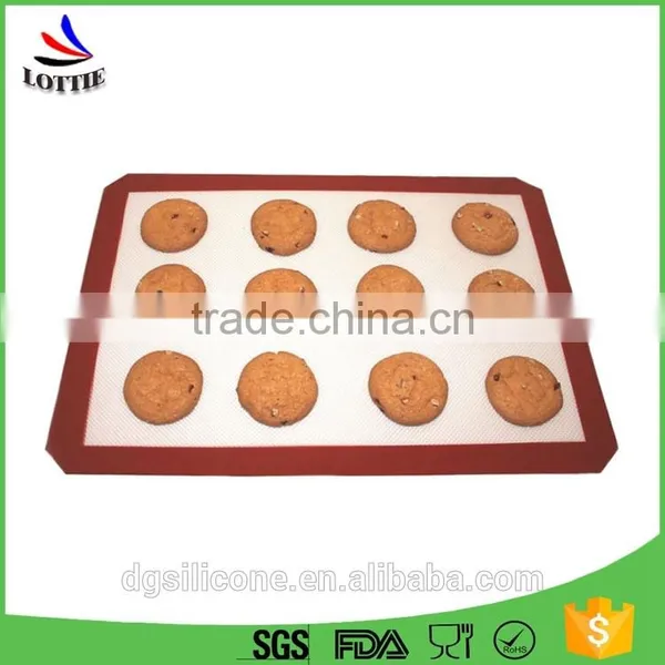 China Manufacturer Reusable Food Grade Silicone Non Stick Baking Mat,anti-slip Silicone Baking Mat Set photo-5
