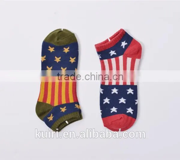 Hot Sale Cotton Germany's Harajuku Hip Hop Maple Leaf Socks Men's Street Boat Sock for Male photo-6