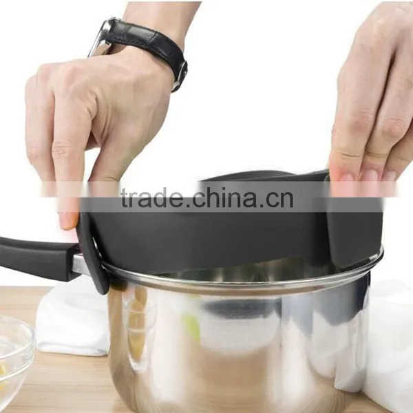 Snap 'n Strain Universal Strainer Colander photo-3
