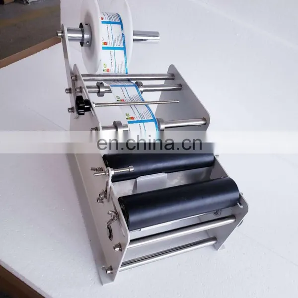 YTK-100 Factory Price Manual Labeling Machine for Round Bottle photo-3