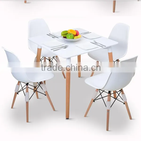 Small Coffee Table and Chair for Sale photo-4
