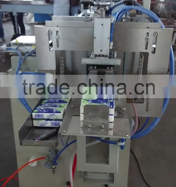 High Speed Handkerchief Tissue Multi Bags Packaging Machine photo-4