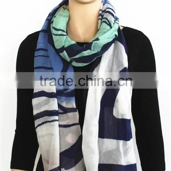 Soft and Light Printed Modal Scarf photo-2