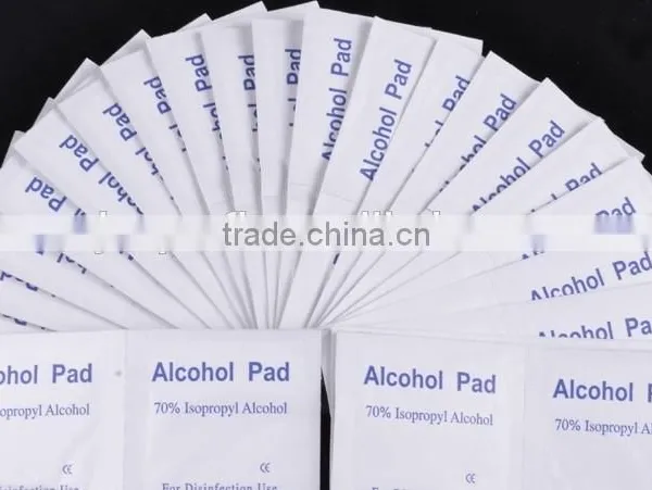 70% Isopropyl Alcohol Swab photo-3