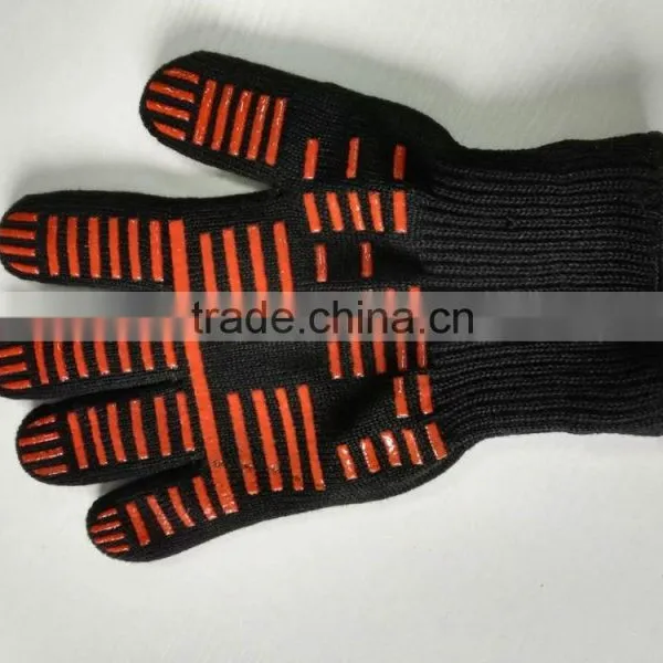 China Manufacturer Food Grade Kitchenware Protector Oven Bbq Grill Silicone Gloves