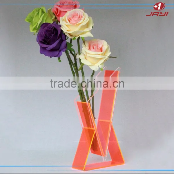 China Manufacturer Latest Design Acrylic Martini Vases photo-2