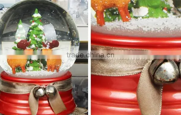 Hot Selling Creative Home Decoration Snow Globe Christmas Snow Globe photo-2
