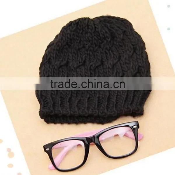 In Autumn and Winter to Keep Warm Knitting Cap Couples Pur Color Upset Twist Cap photo-5