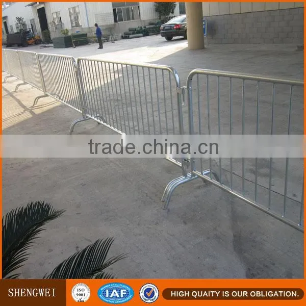 Galvanized Hook and Link Connected Temporary Barrier photo-6