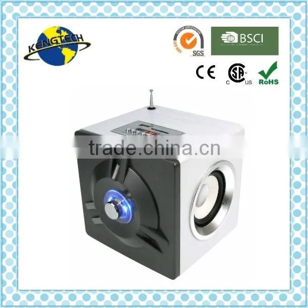 High Quality USB SD Remote Control Retro Speaker