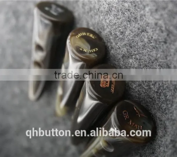 FASHION NEW IN RESION BUTTON WITH LASER PRINTING HOT SALE HORN TOGGLE BUTTON photo-2
