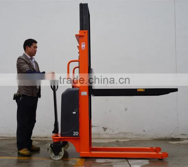 Feature Production 2 Ton Capacity Semi-Electric Stacker photo-3