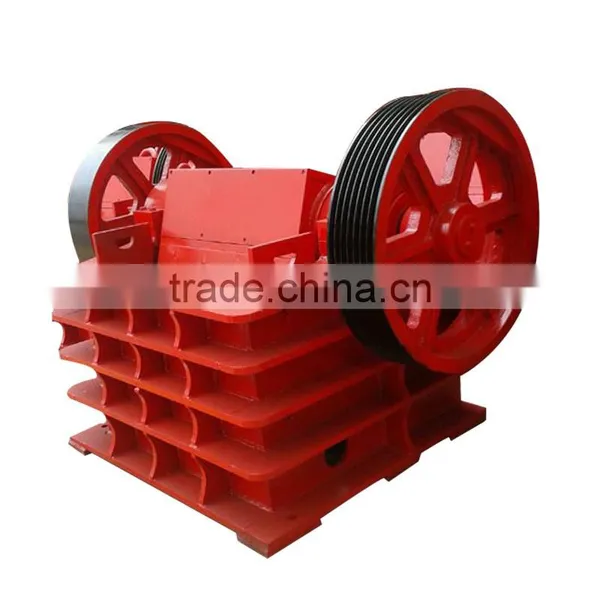 Industrial High Efficiency 1.5kw 15kw 30kw Hot Sale to India Mobile Jaw Crusher photo-3
