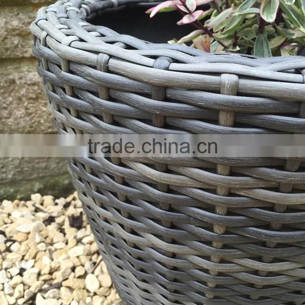 Decoration Flower Pot Waterproof Resin Wicker Woven Garden Planter photo-4