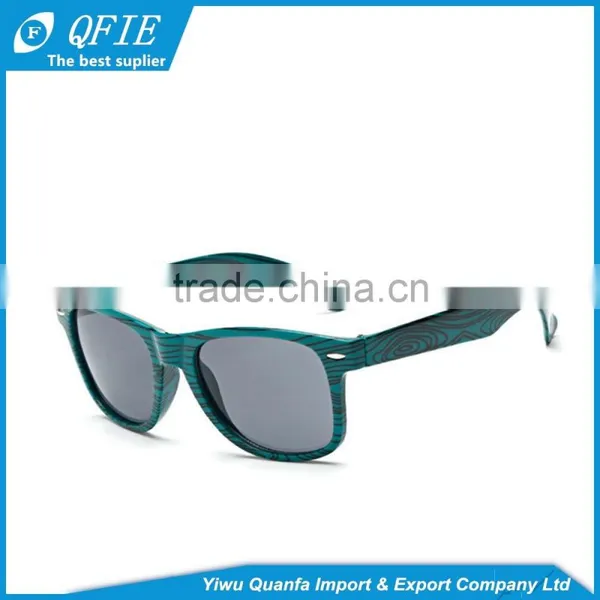 Hot Selling Fashion Grain Design Imitation Wood Sunglasses With Custom Logo photo-3