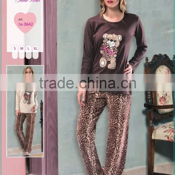 Ladies Pajama With Leopard