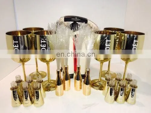 Champagne Moet Chandon Golden Goblets photo-2