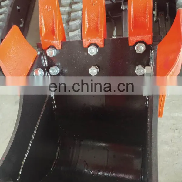 Garden Use Small Digger Towable Backhoe Mini Excavator in Stock photo-7