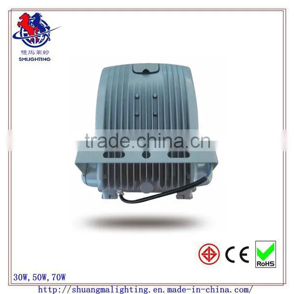 CE Manufacturer 30w LED Focus Lamp 3 Years Warranty photo-2
