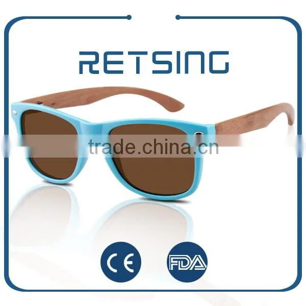 2015 Plastic Frame With Bamboo Pins Sunglasses Customized With Logo for Free With Polarized Lenses