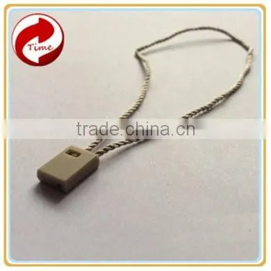 Kraft Paper Garment Hang Tags Wholesalers Garment Plastic Tag photo-5