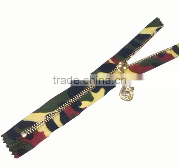 5# Custom Size Printing Design Auto Lock Close End Zipper for Man's Coat photo-4