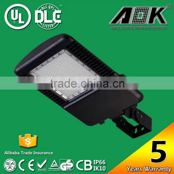 1000W Replacement 5 Years Warranty IP66 With Photocell LED Parking Lot Light photo-3