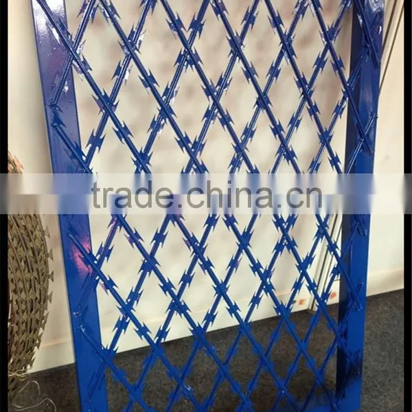 Price Razor Barbed Wire Mesh photo-5
