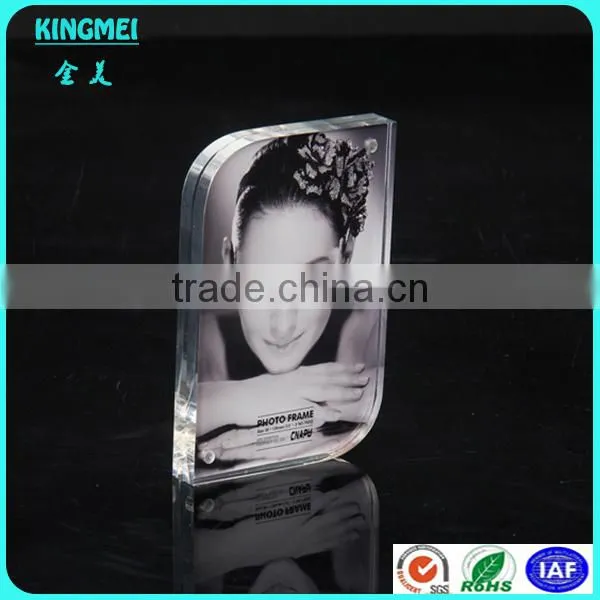 KM-VP50 Factory Custom Absolutely Clear Acrylic Beauty Girl L-shaped Photo Frame & Picture Frame photo-2