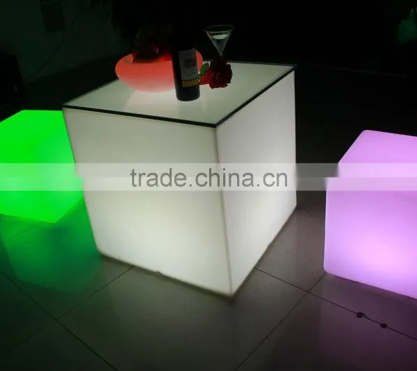 Modern Popular 16 Colors Changing Glowing Led Cube Tables photo-3
