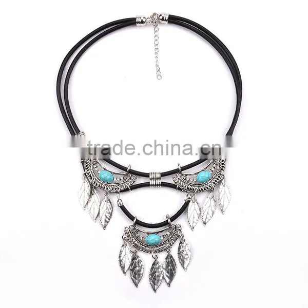 Vintage Metal Leaf Pendant Garment Necklace for Womens Jewelry photo-4