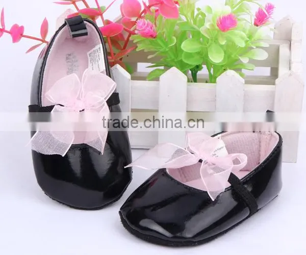 New Baby Leather Shoe Cheap Wholesale Shoe in China Girls Princess Leather Shoes With Pink Ribbon photo-3