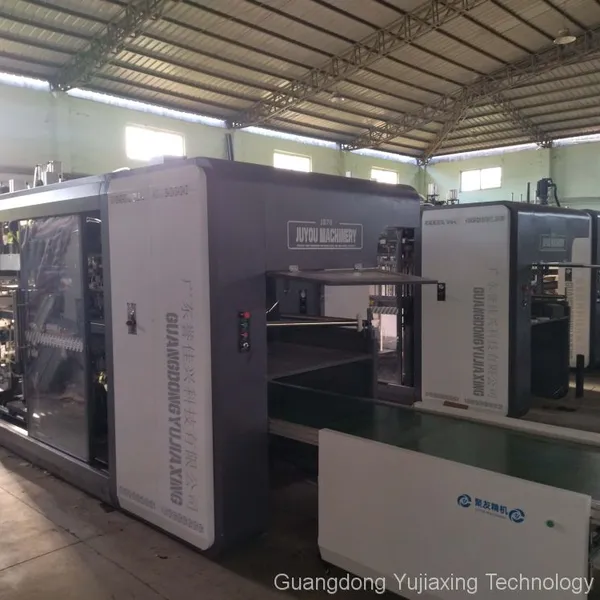 JY760-600 Three Station High Speed Tableware Tray Lunch Box Lid Making Thermoforming Machine photo-2