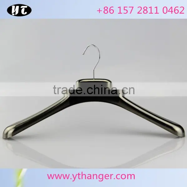 2016 Fashion Plastic Electronic Plated Hanger With Antislip Notch photo-5