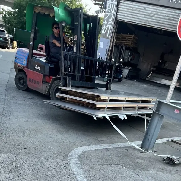 Factory Direct Sale Stainless Steel Plate 316 AISI Ss 201 202 304 304L 321 316 316L 301L 301 410 430 Stainless Steel Sheet photo-3