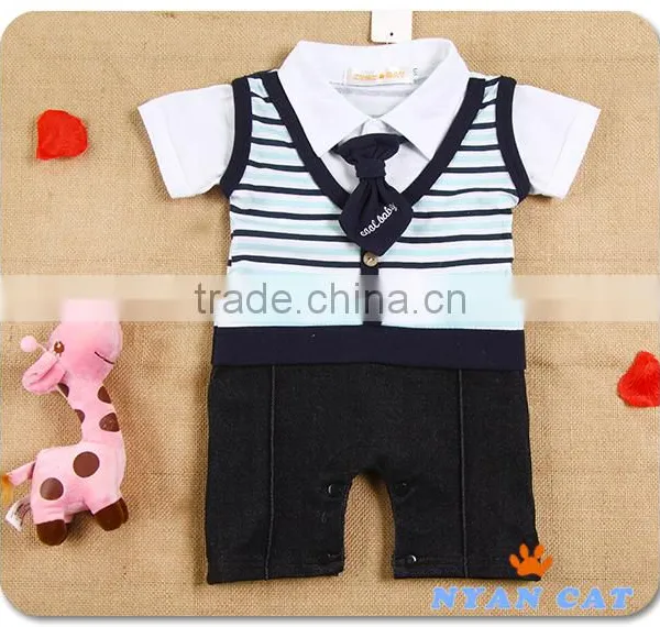 2016 British Style Newborn Baby Clothes Cotton Jumpsuits Breathable Toddler Boy Stripe Rompers Breathable Handsome Boy Clothing photo-2