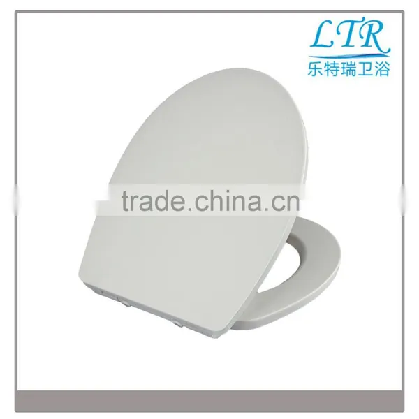 Hot Selling Fresh White Toilet Seat Cover Have Slow Down Function photo-3