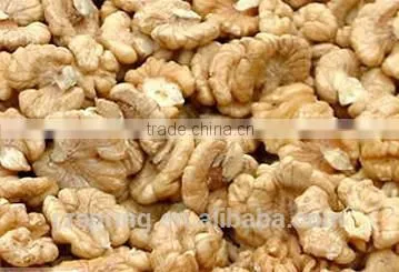 Walnut Kernels Light Light Halves