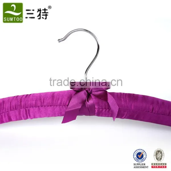 Display Satin Padded Hotel Hanger photo-5