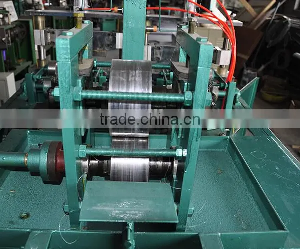 Double-cylinder With Automatic Cut Mesh Steel Scourer Machine photo-4