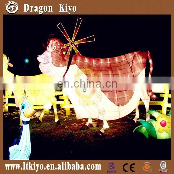 2015 The Most Beautiful Chinese Silk Lantern Arts For Little Animals photo-4