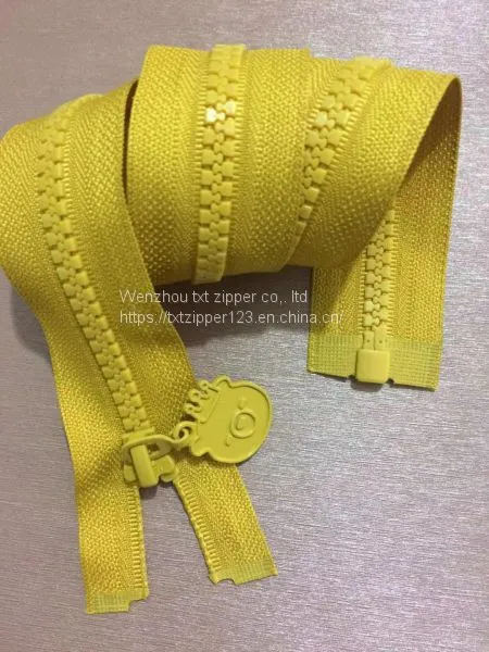 TXT Brand #5 Plastic Zipper With Normal Teeth Two Way Open End High Quality and Low Price Garment Accessories